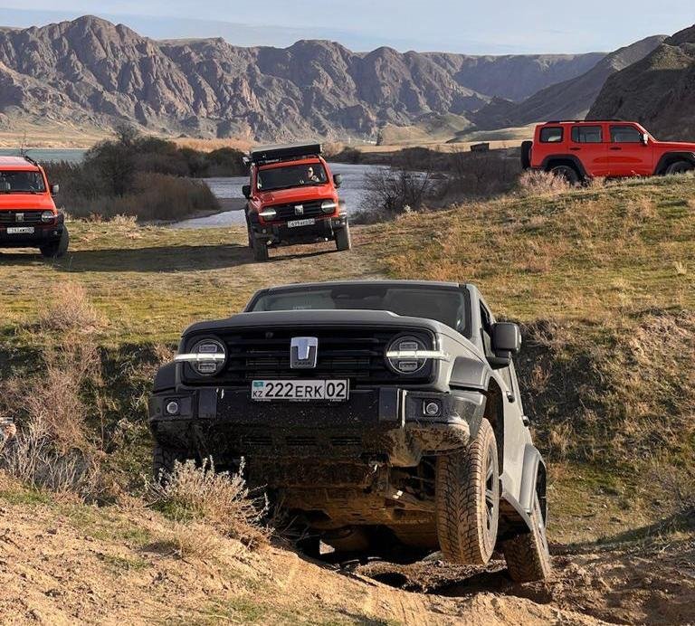 Эксклюзивті тәжірибе: Іле өзенінің жағасындағы TANKZ Club оқиғалары
